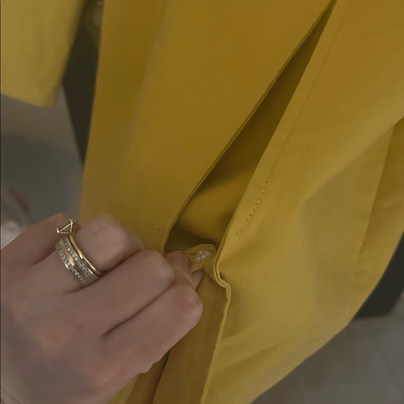 Isaac Mizrahi Yellow Trench Coat - Picture 9 of 9